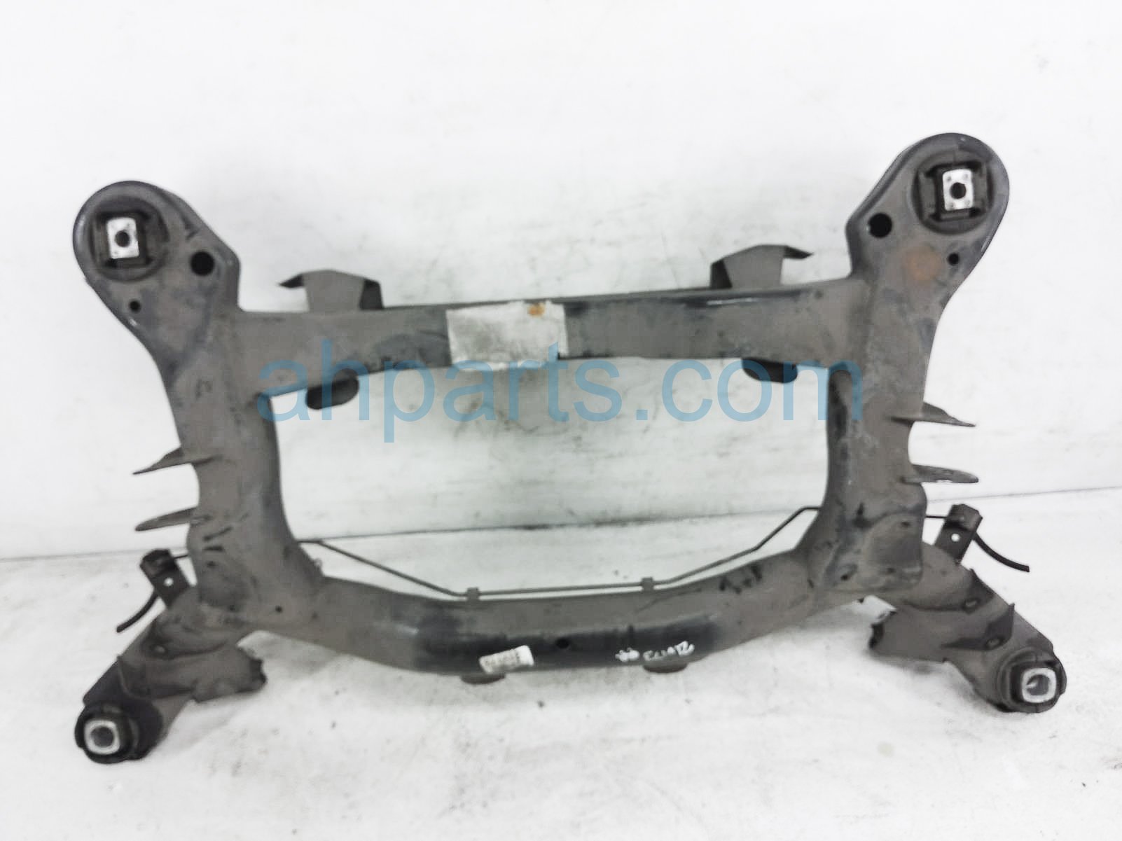 $149 BMW REAR SUB FRAME / CROSSMEMBER $149 BMW REAR SUB FRAME / CROSSMEMBER