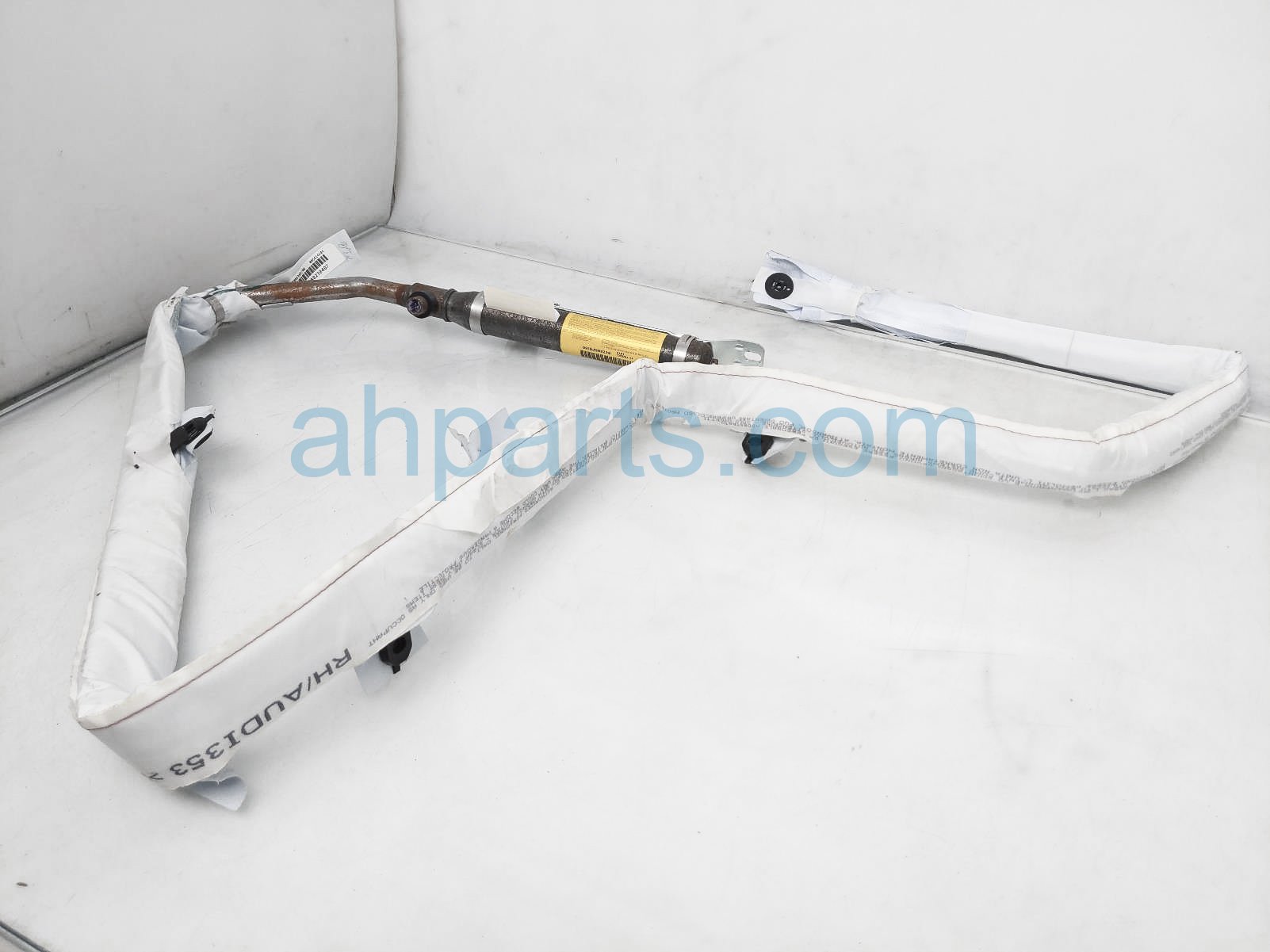 $65 Audi RH PASSENGER ROOF CURTAIN AIRBAG $65 Audi RH PASSENGER ROOF CURTAIN AIRBAG