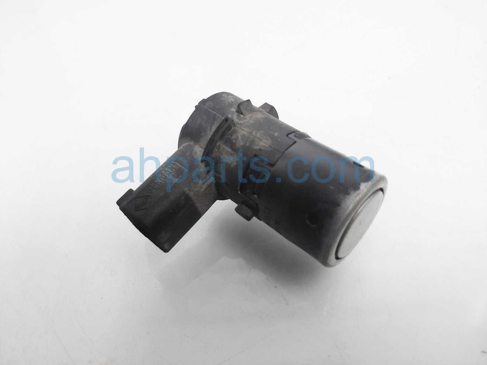 $20 BMW REAR PARKING SENSOR - SILVER