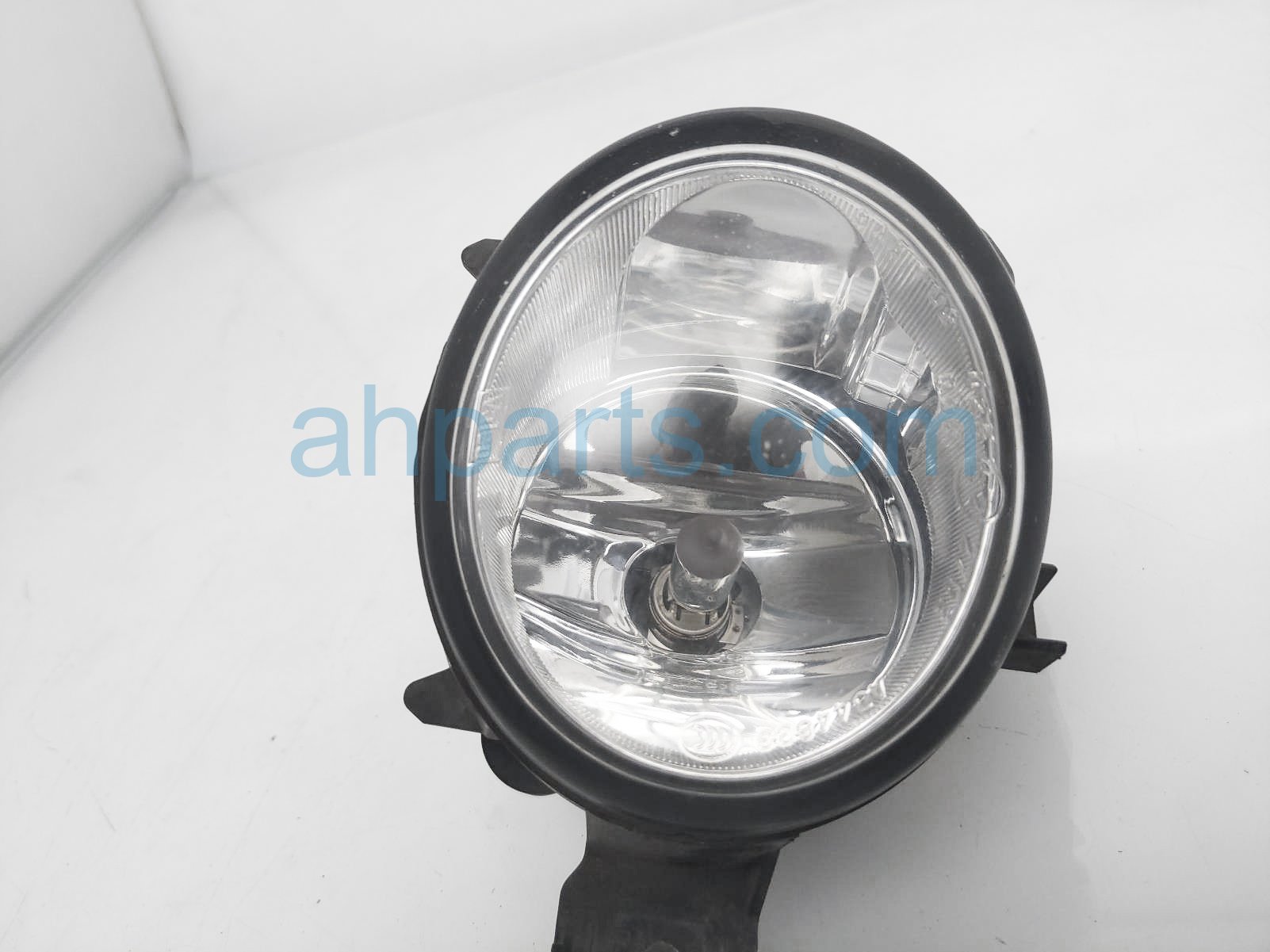 $40 BMW FR/LH FOG LAMP / LIGHT $40 BMW FR/LH FOG LAMP / LIGHT