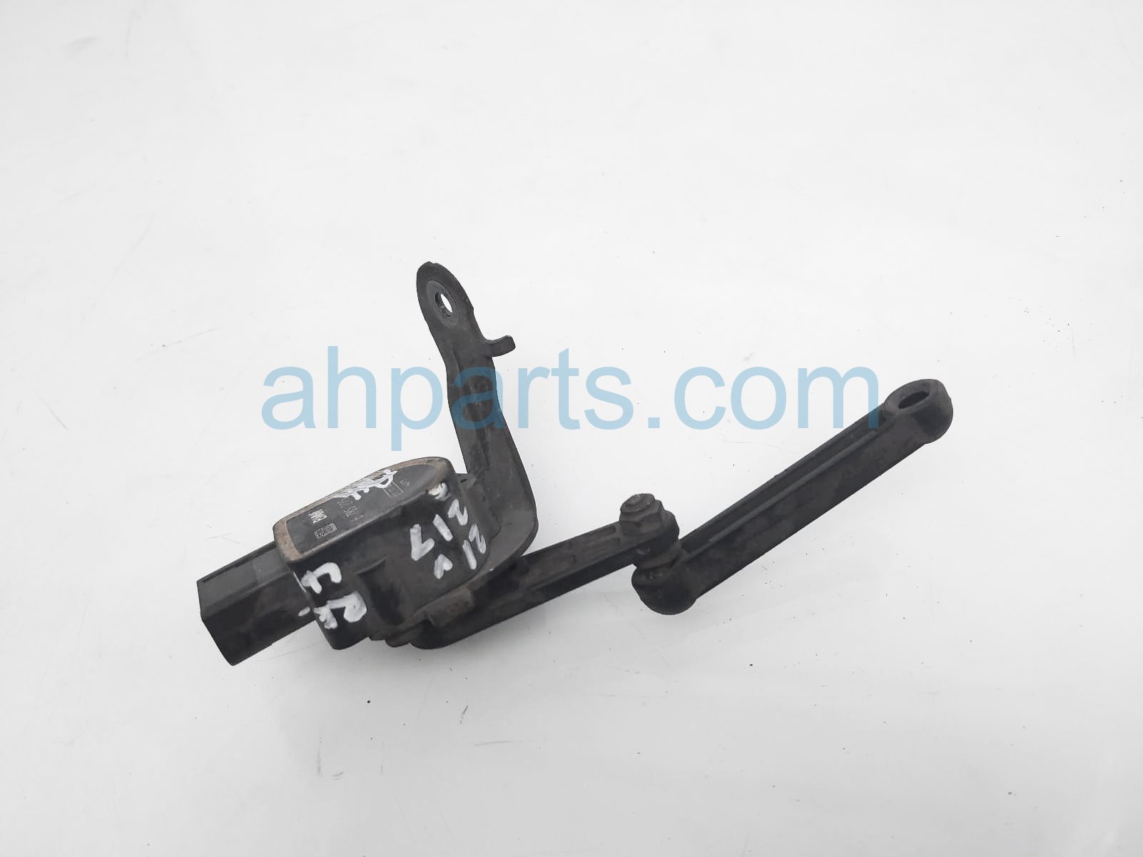 Sold 2009 BMW X5 Rear Driver Ride Height Level Sensor 37146853753,