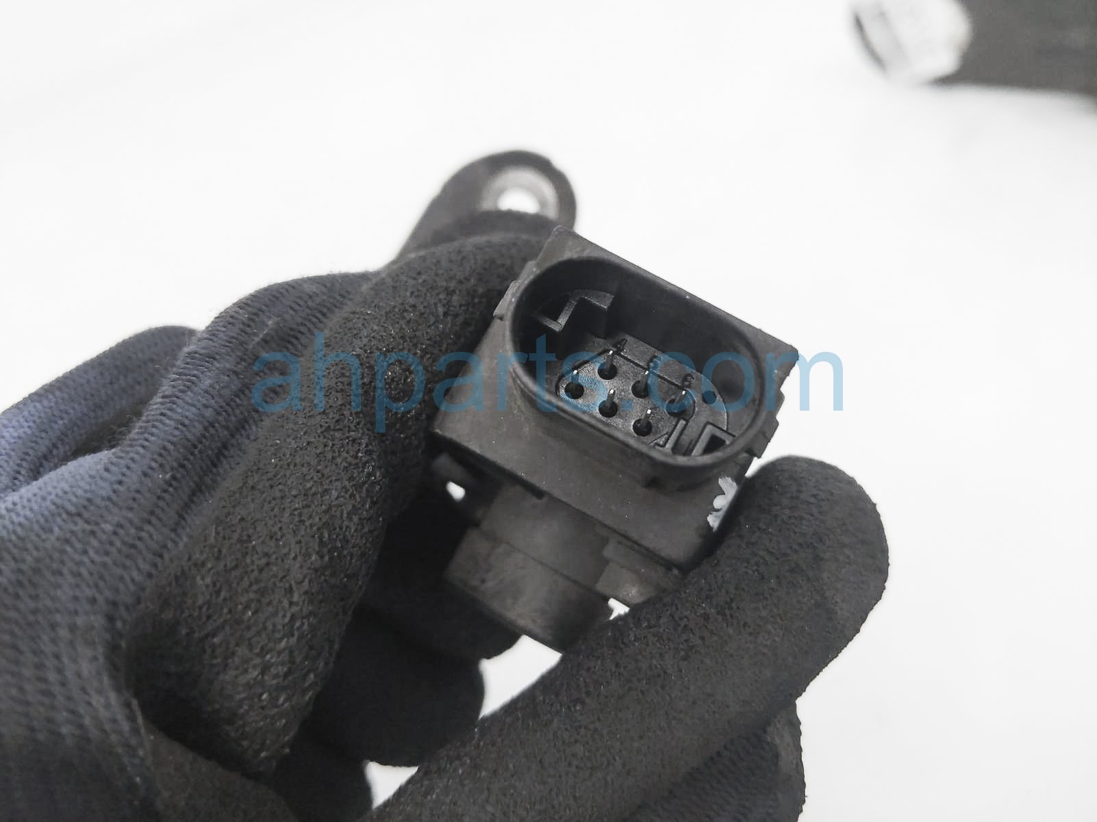 Sold 2009 BMW X5 Rear Driver Ride Height Level Sensor 37146853753,