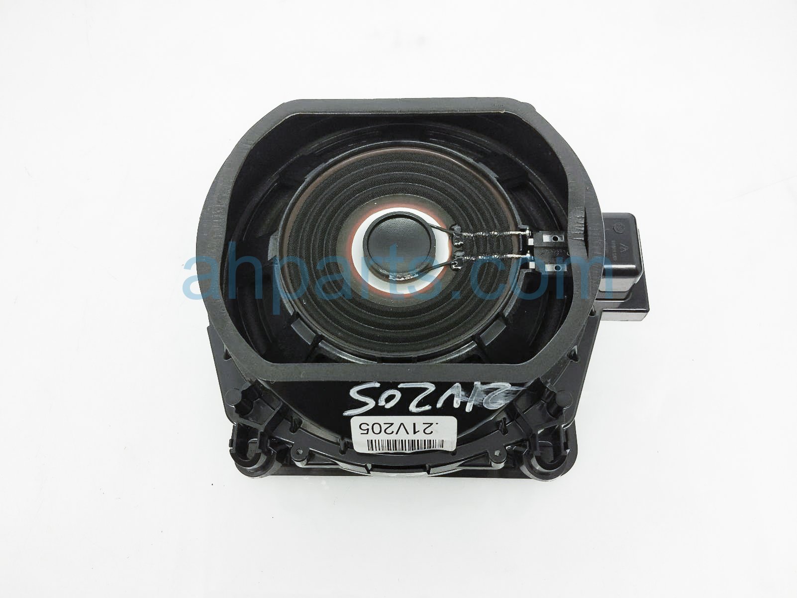$25 BMW RH SUBWOOFER SPEAKER ASSY