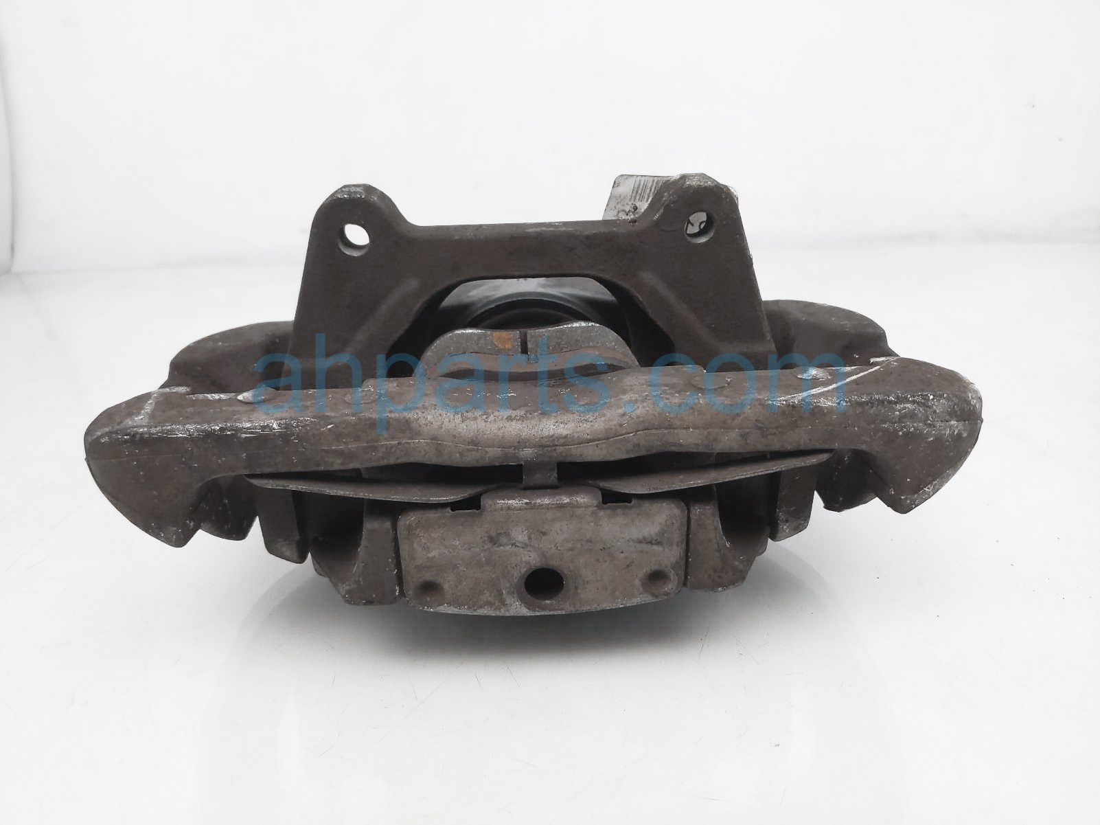 $40 BMW FR/RH BRAKE CALIPER $40 BMW FR/RH BRAKE CALIPER