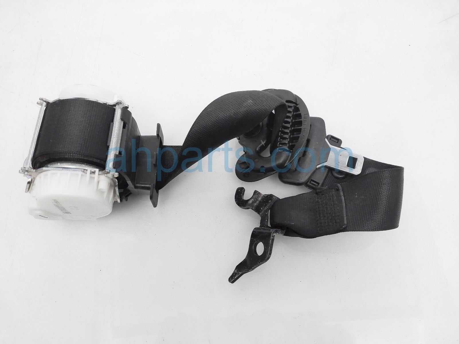 $40 BMW FR/RH SEAT BELT - BLACK $40 BMW FR/RH SEAT BELT - BLACK