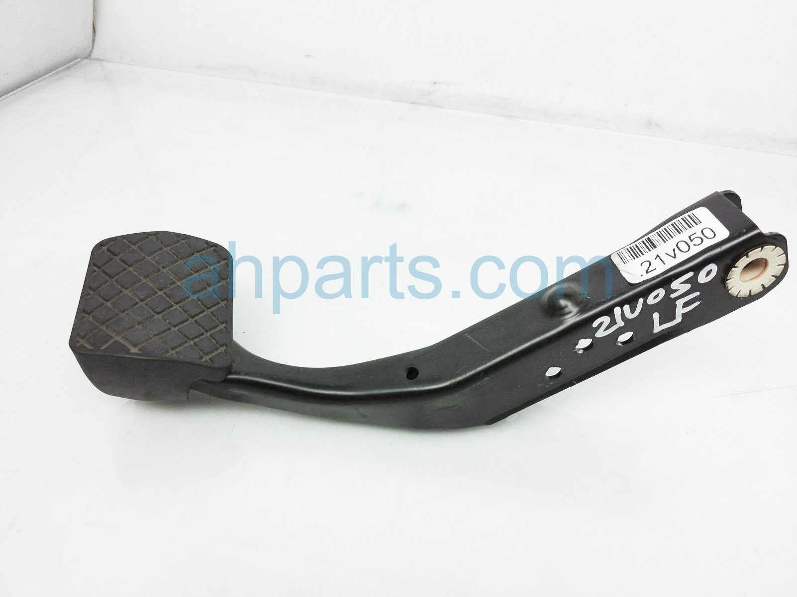 $24 Audi BRAKE PEDAL ASSEMBLY $24 Audi BRAKE PEDAL ASSEMBLY