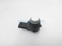 $25 Mercedes REAR SINGLE PARKING SENSOR - WHITE $25 Mercedes REAR SINGLE PARKING SENSOR - WHITE