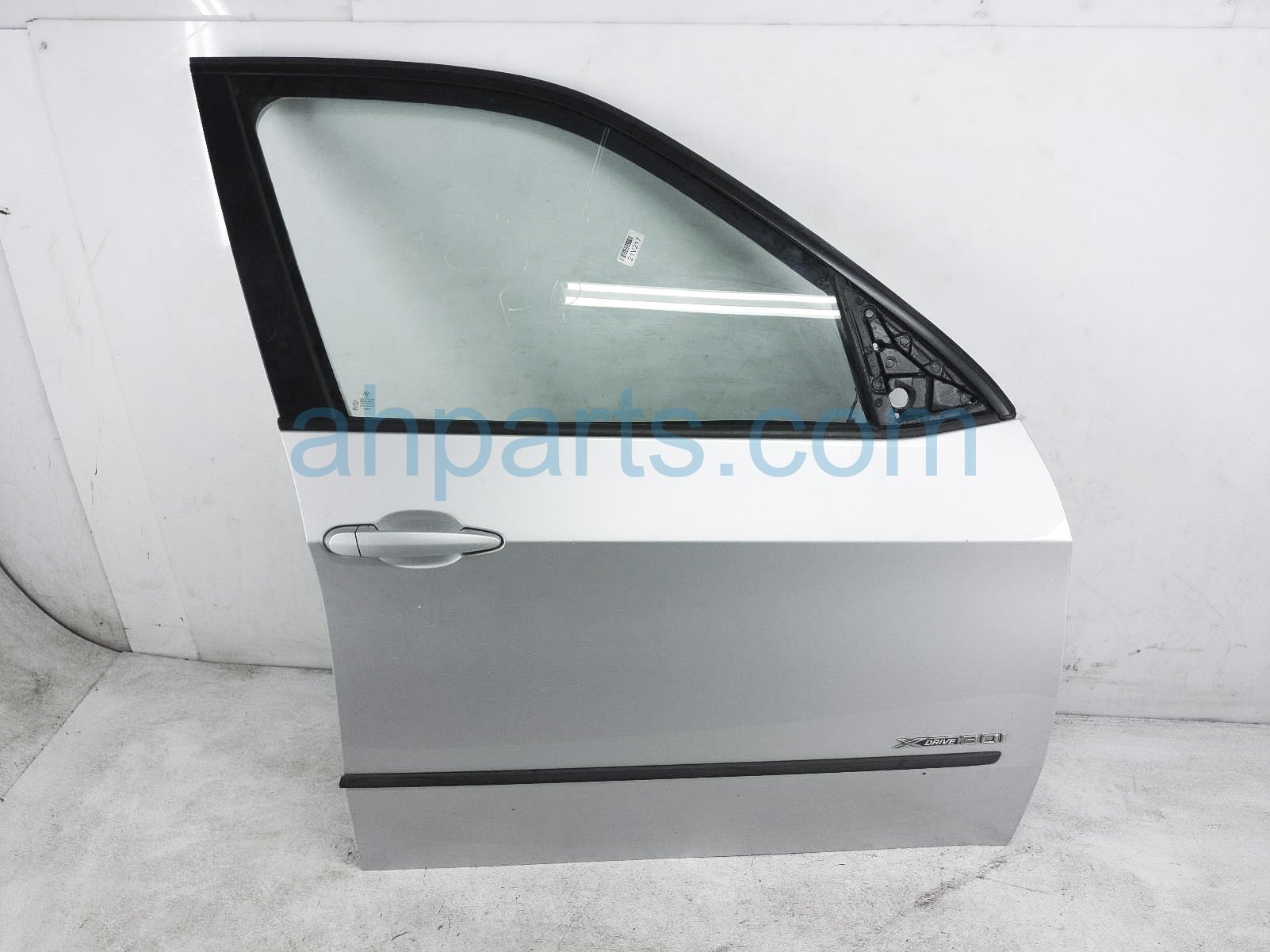 $199 BMW FR/RH DOOR - SILVER -NO MIRROR/PANEL $199 BMW FR/RH DOOR - SILVER -NO MIRROR/PANEL