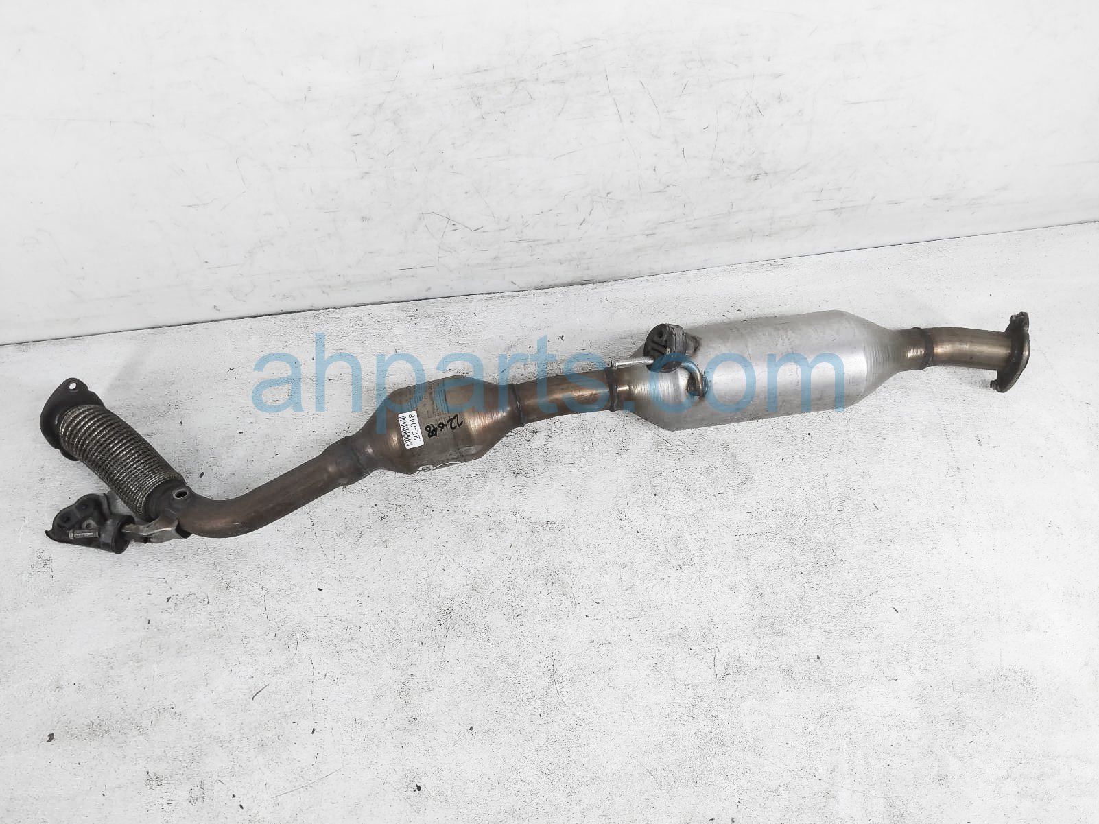 $250 Toyota FRONT EXHAUST PIPE W/ CONVERTER ASSY $250 Toyota FRONT EXHAUST PIPE W/ CONVERTER ASSY
