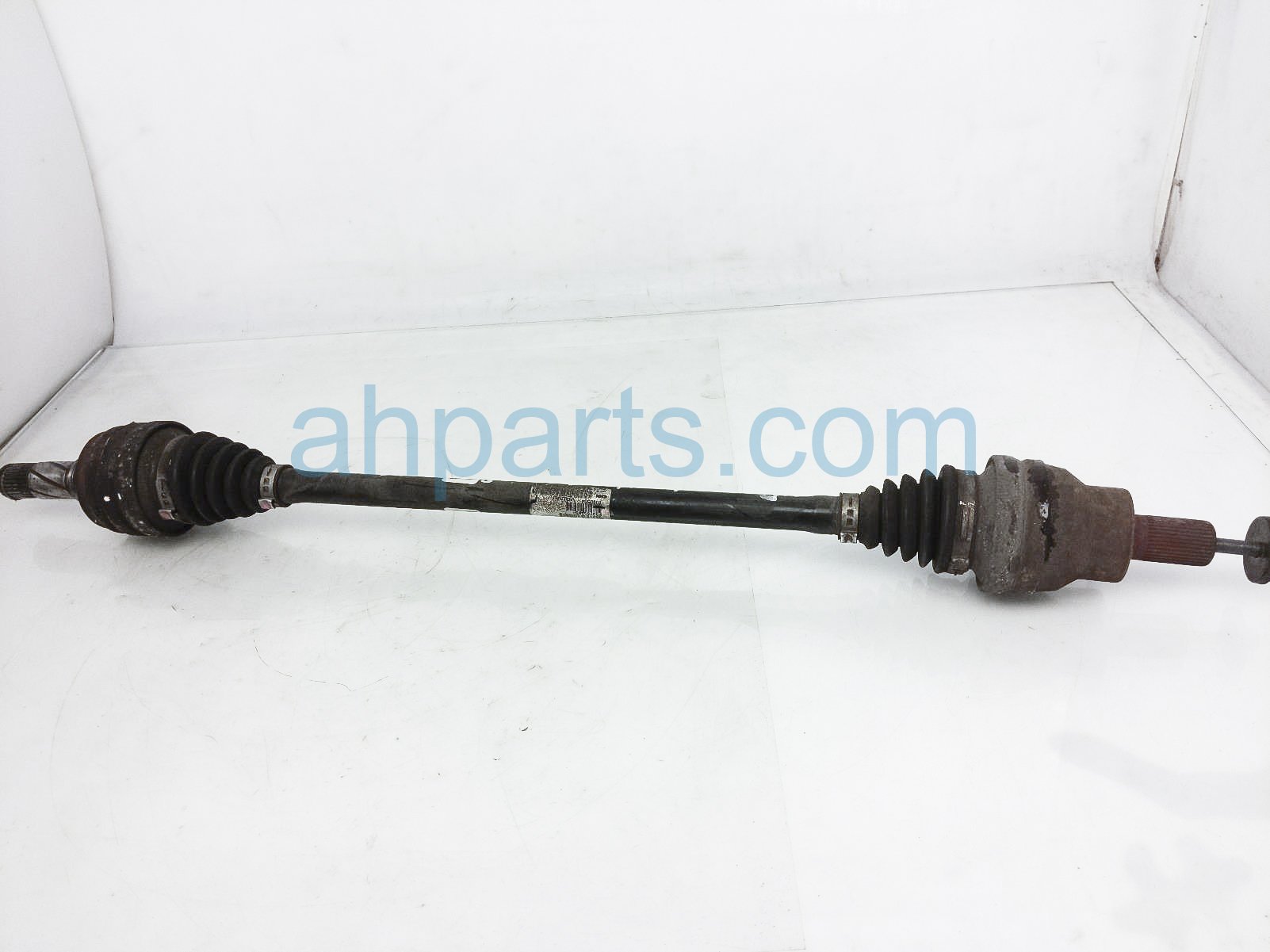 $45 Volvo RR/LH AXLE DRIVE SHAFT - AWD $45 Volvo RR/LH AXLE DRIVE SHAFT - AWD