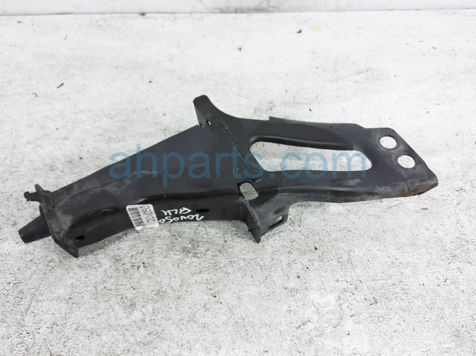 $15 Volvo FR/LH FRAME RAIL EXTENSION BRACKET $15 Volvo FR/LH FRAME RAIL EXTENSION BRACKET