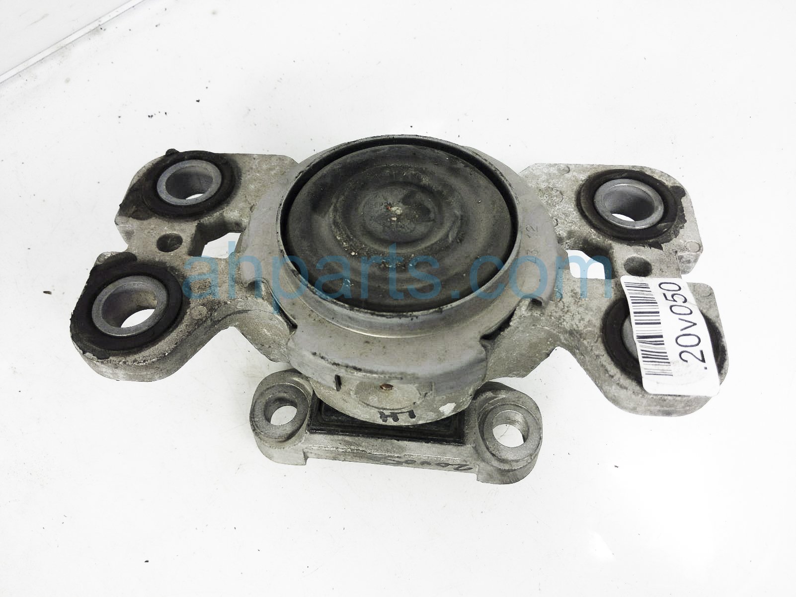 $15 Volvo FR/LH ENGINE MOUNT - 2.5L $15 Volvo FR/LH ENGINE MOUNT - 2.5L