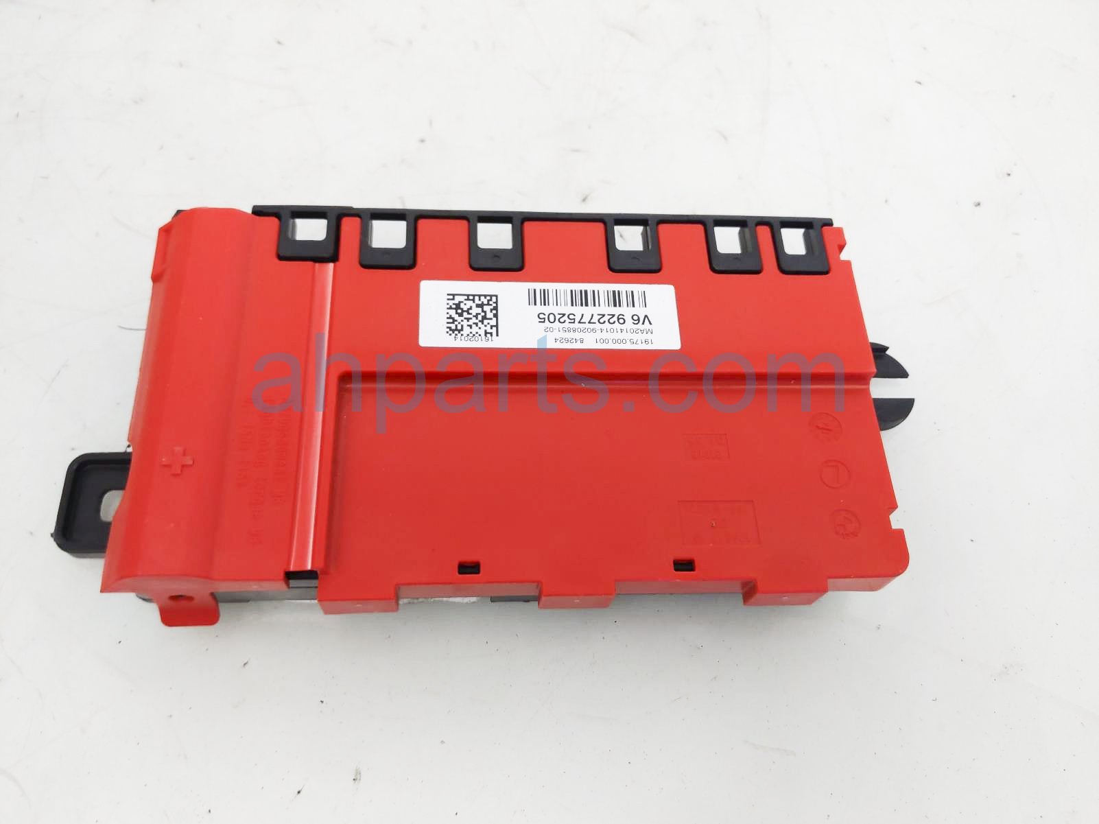 $20 BMW POSITIVE BATTERY DISTRIBUTION BOX $20 BMW POSITIVE BATTERY DISTRIBUTION BOX