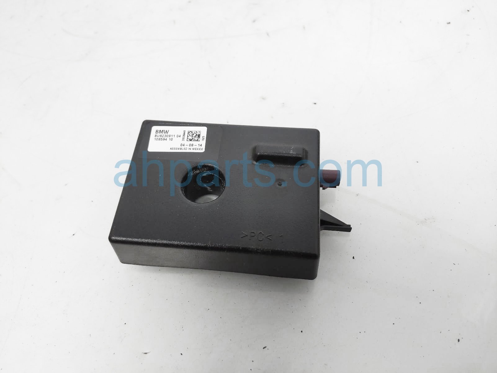 $20 BMW BACK UP ANTENNA CONTROL MODULE $20 BMW BACK UP ANTENNA CONTROL MODULE