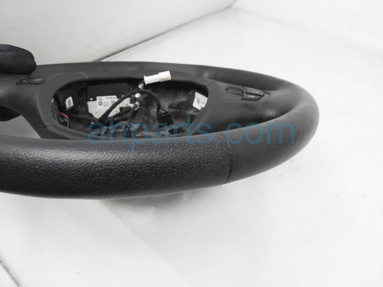 2015 BMW 320i Steering Wheel - Black 32-30-7-848-338