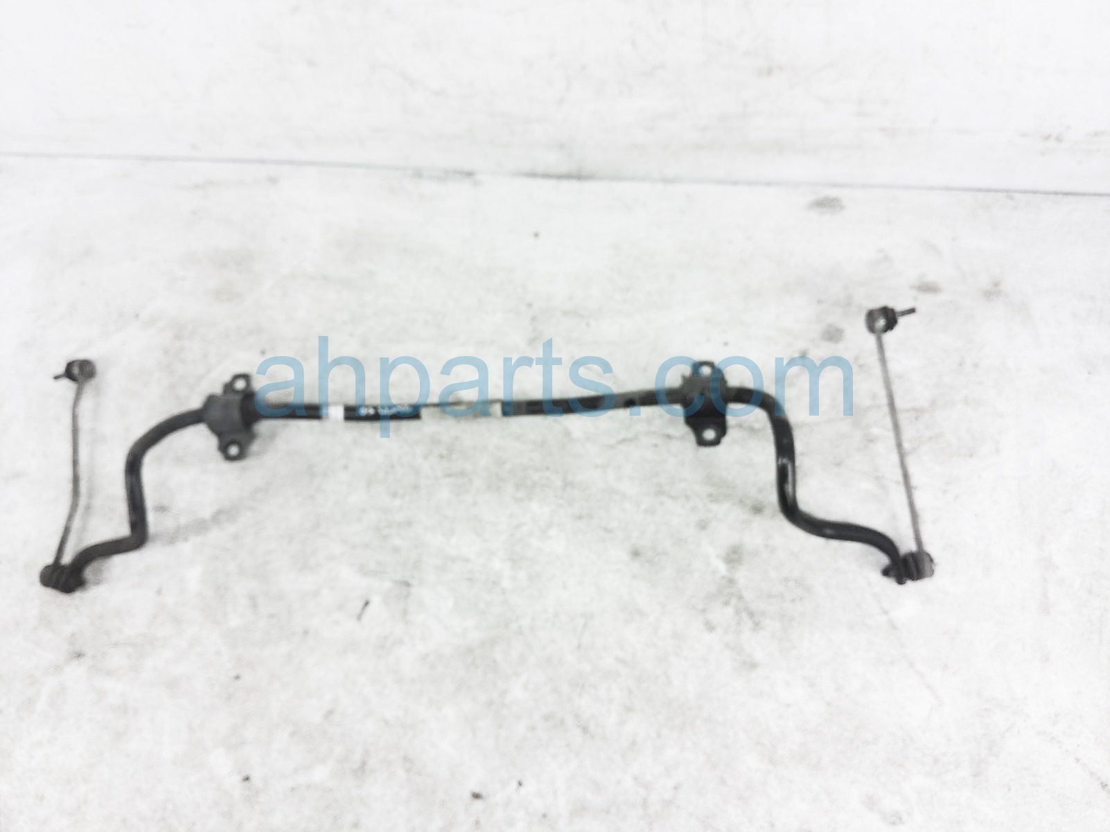 $50 Volvo FRONT STABILIZER / SWAY BAR $50 Volvo FRONT STABILIZER / SWAY BAR