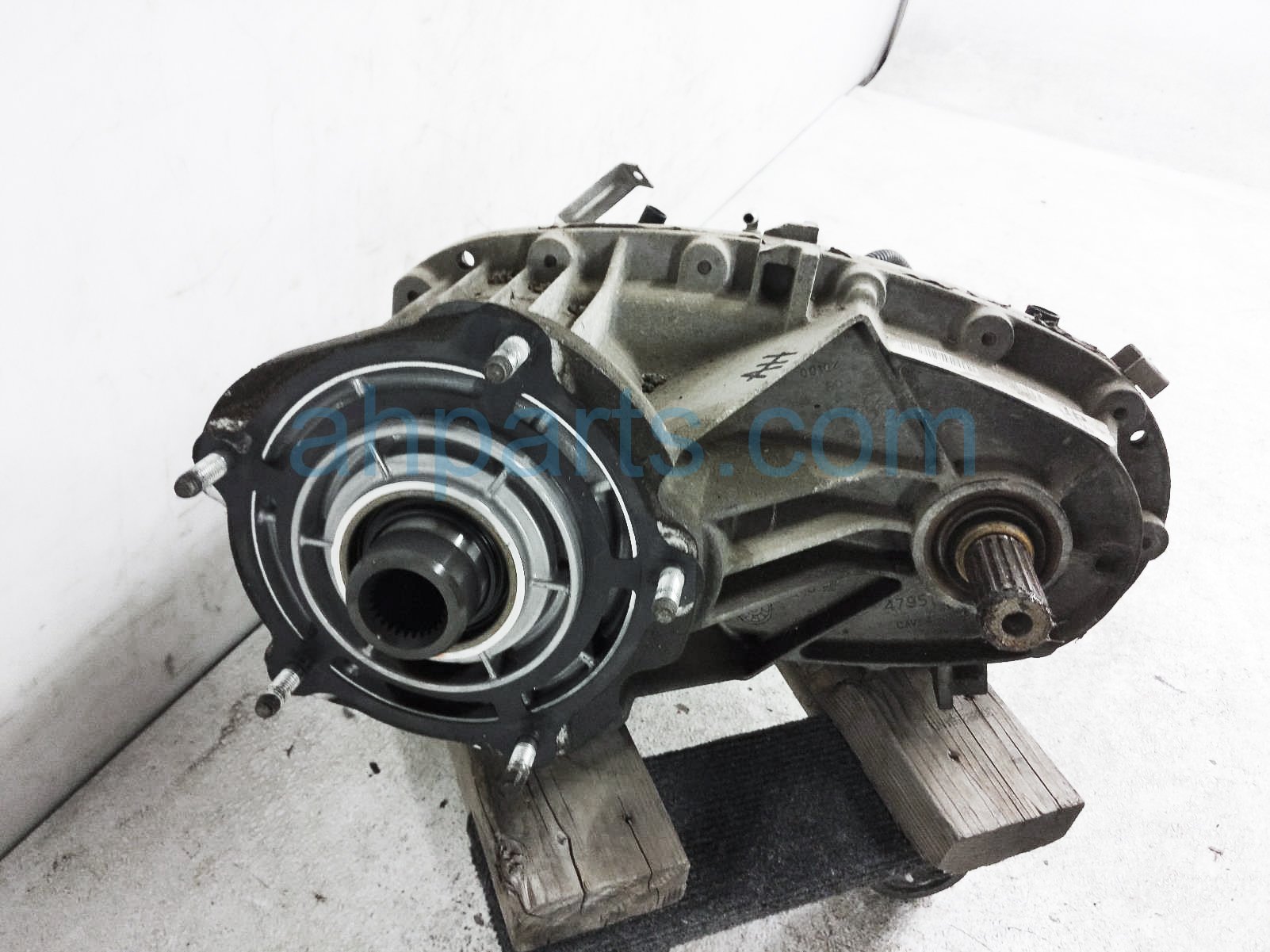 2008 Saab 9-7X Front Differential Carrier Assy 15054994