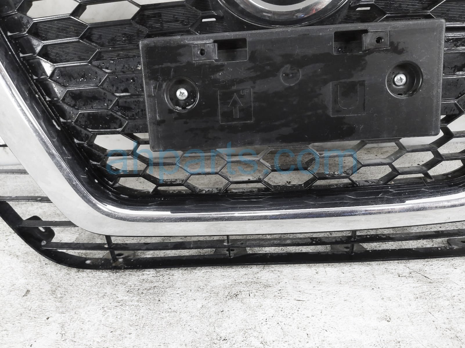 Sold 2019 Nissan Altima Grille Grillle - Black/chrome 62310-6CG1A