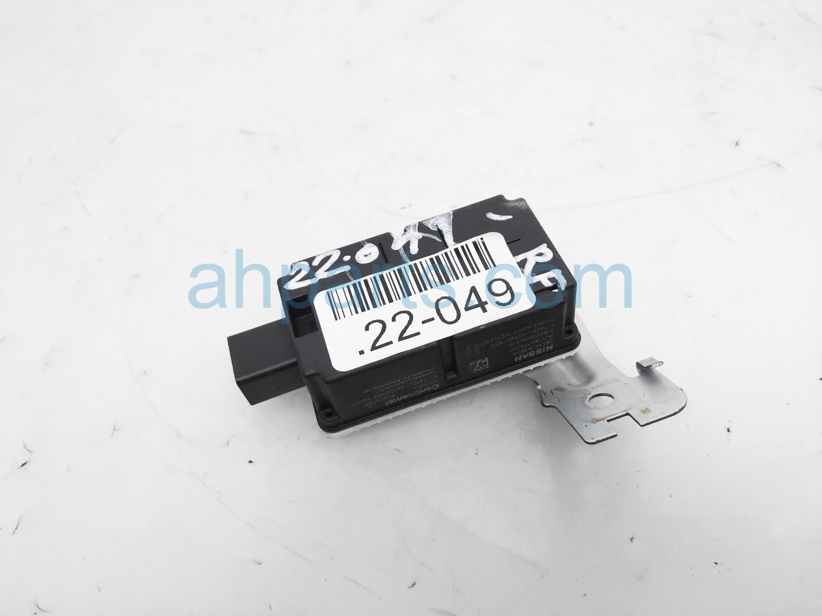 $20 Infiniti TPMS / KEYLESS RECEIVER UNIT $20 Infiniti TPMS / KEYLESS RECEIVER UNIT