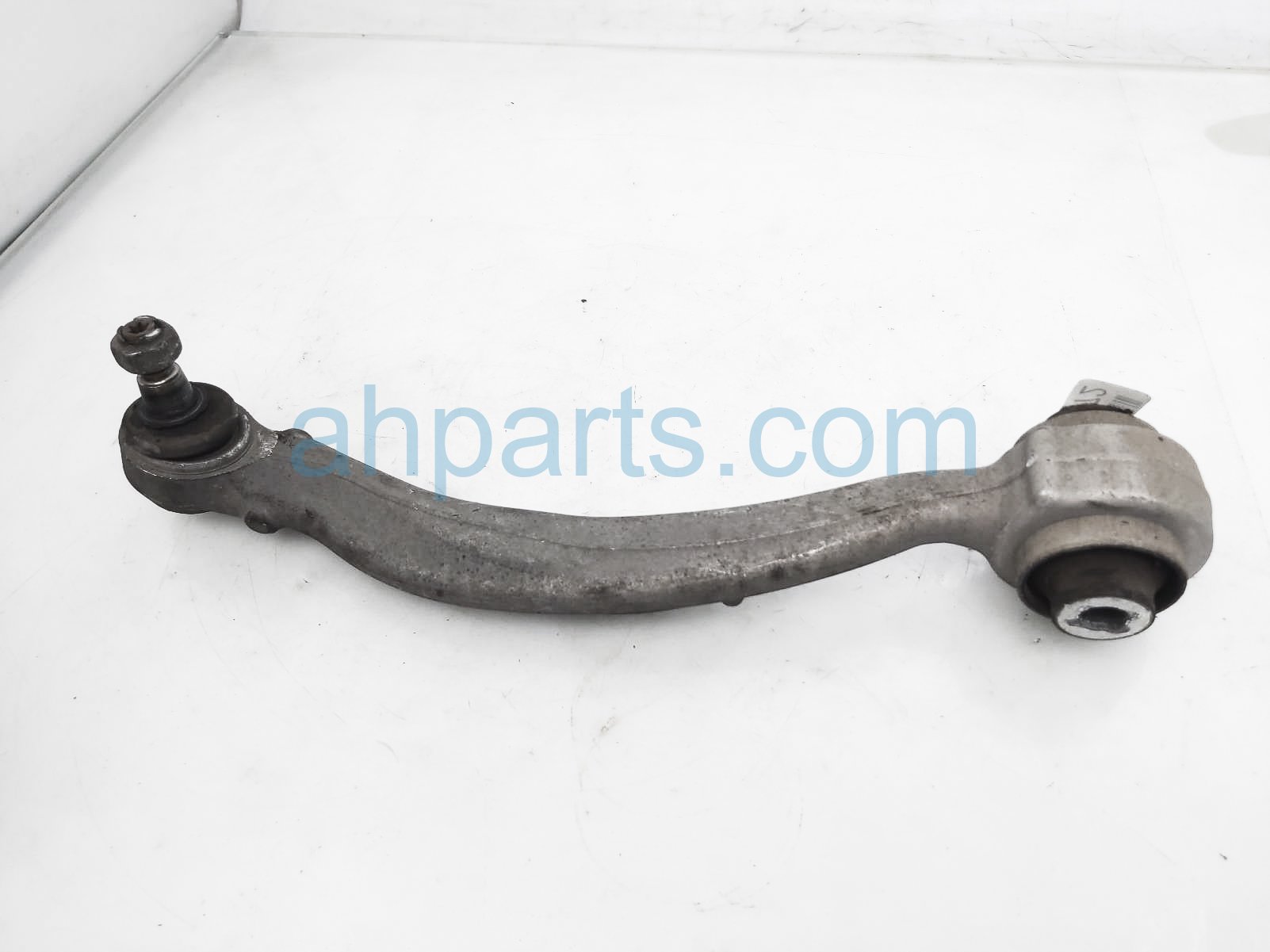 $50 Mercedes FR/RH FORWARD LOWER CONTROL ARM $50 Mercedes FR/RH FORWARD LOWER CONTROL ARM