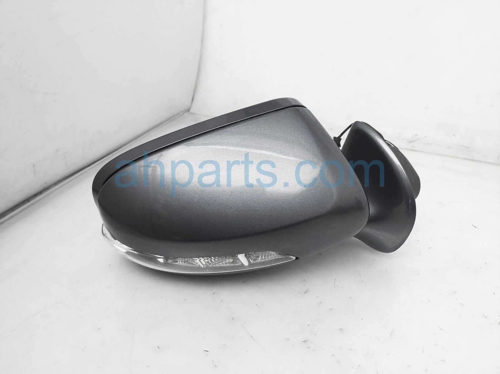 $90 Mercedes RH SIDE VIEW MIRROR - GRAY (368U) $90 Mercedes RH SIDE VIEW MIRROR - GRAY (368U)