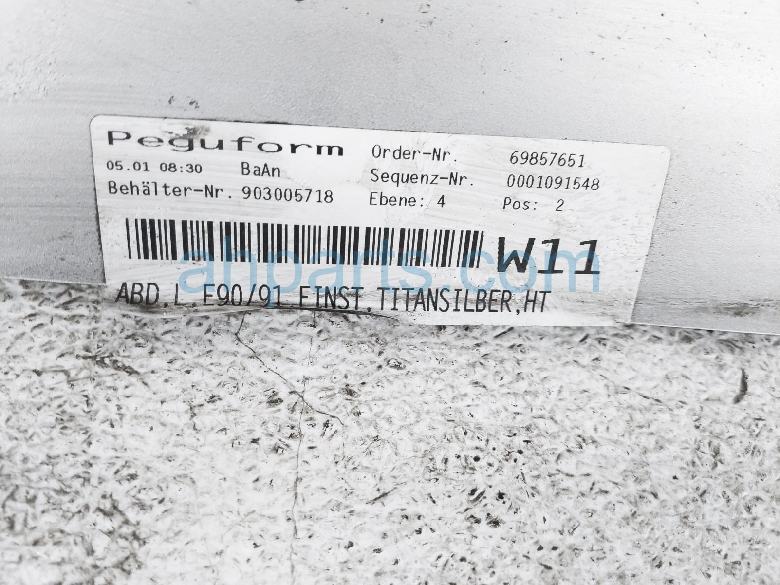 $75 BMW LH SIDE SKIRT / MOLDING - SILVER $75 BMW LH SIDE SKIRT / MOLDING - SILVER