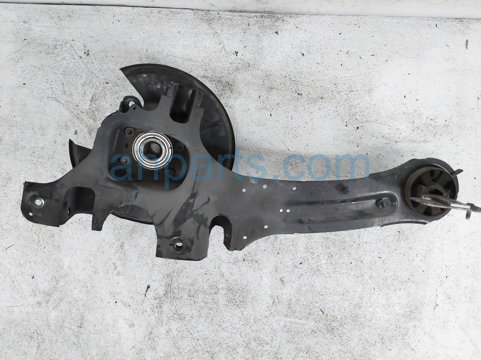 Sold 2012 Volvo Xc60 Lower Control Rear Driver Trailing Arm W/ Knuckle