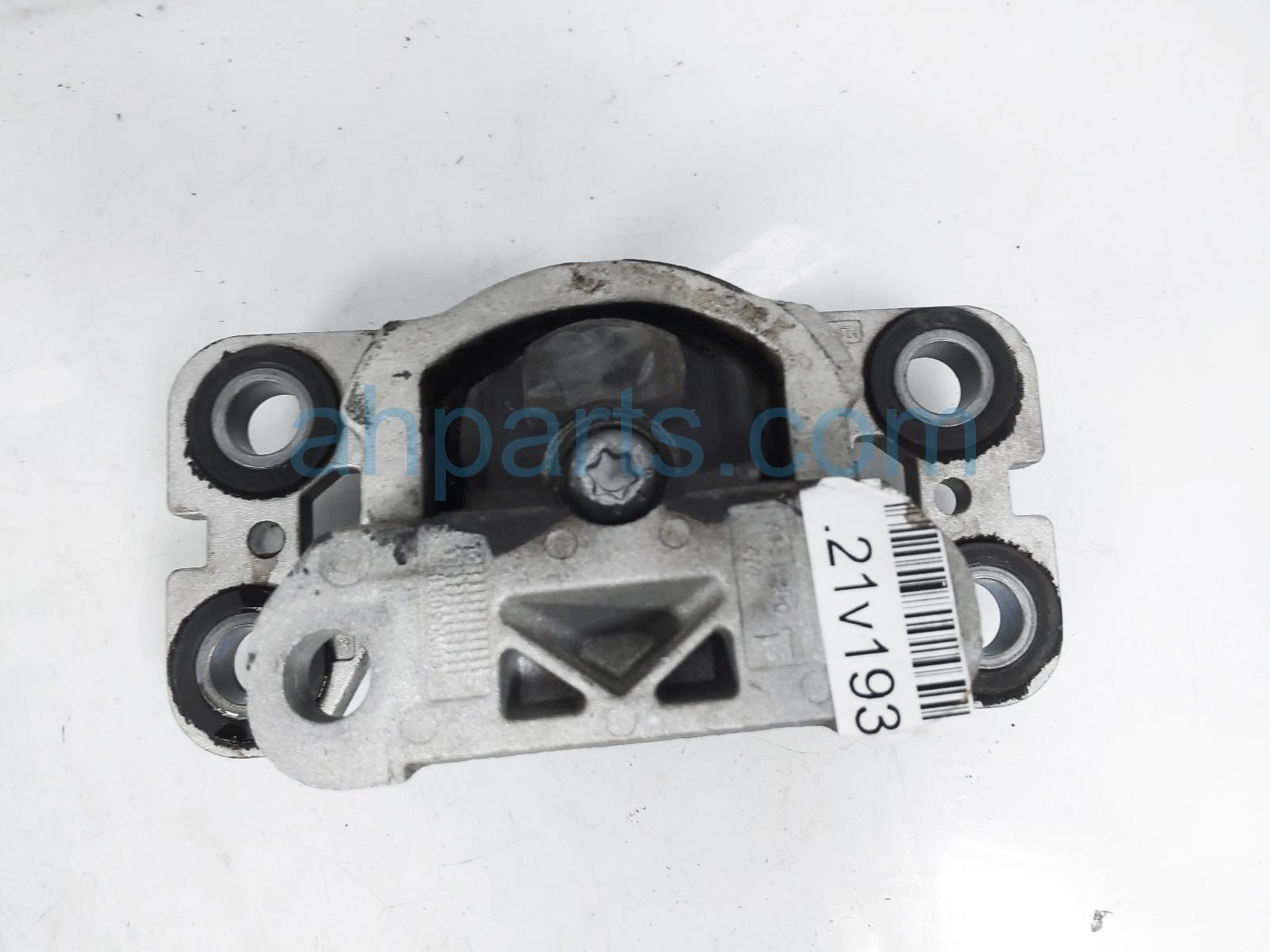 $30 Volvo FR/LH ENGINE MOUNT $30 Volvo FR/LH ENGINE MOUNT