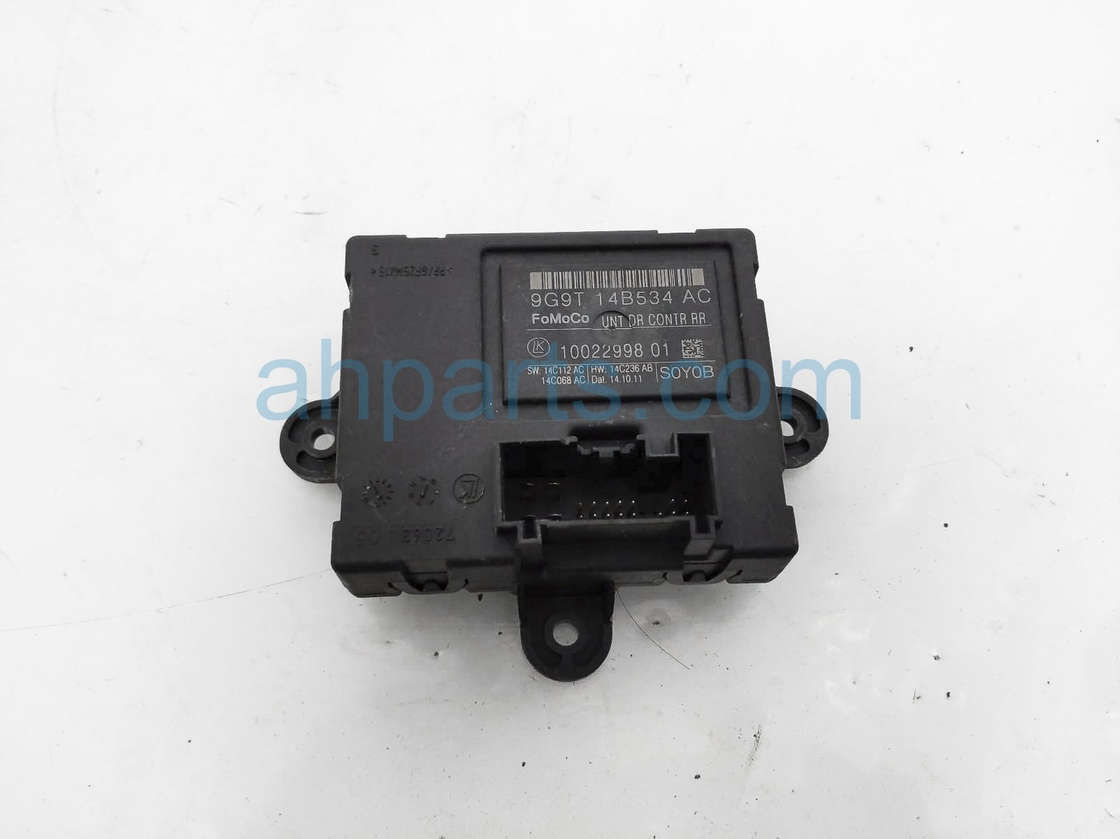 $40 Volvo RR/LH DOOR CONTROL MODULE $40 Volvo RR/LH DOOR CONTROL MODULE