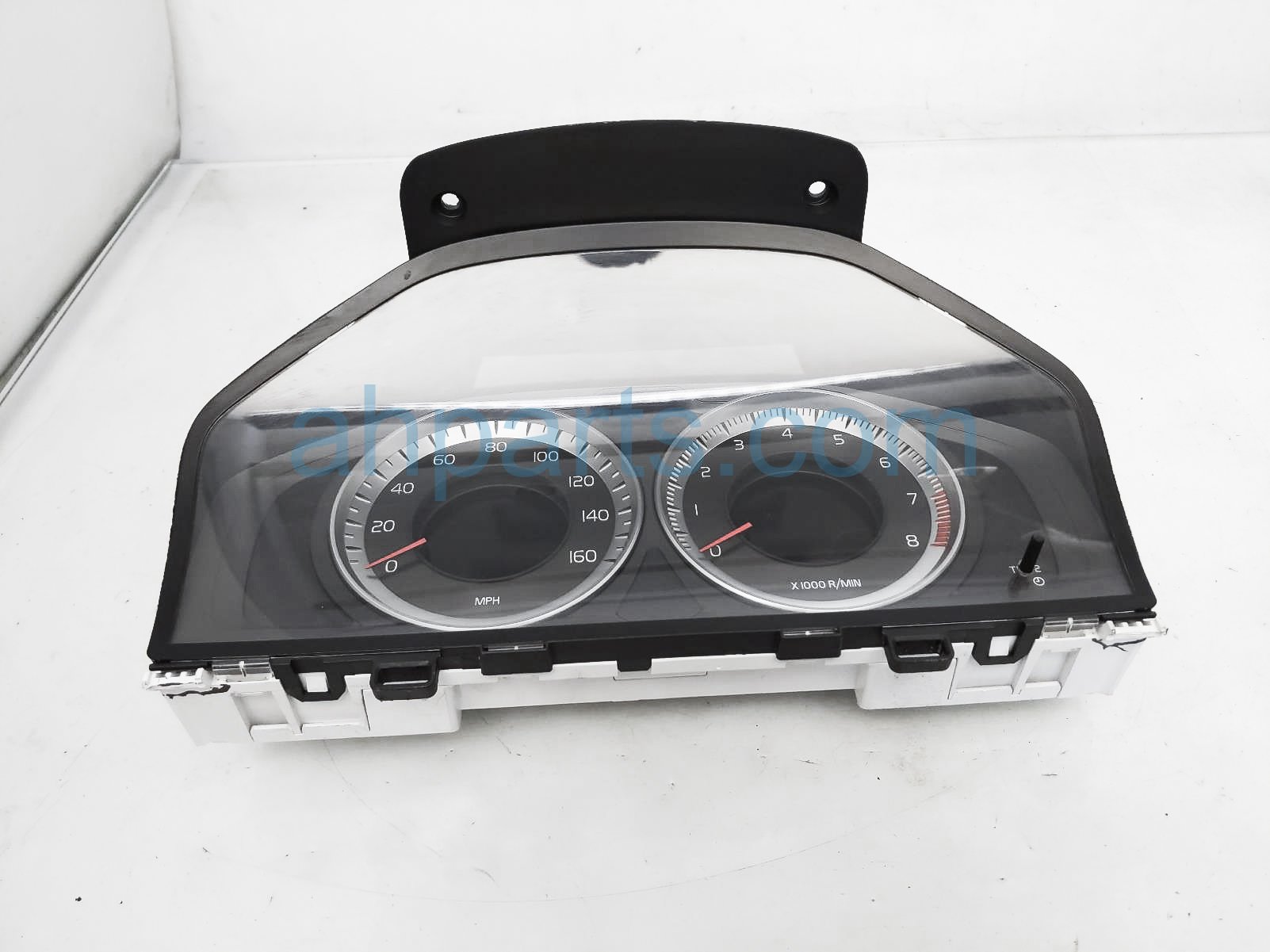 $50 Volvo SPEEDO INSTRUMENT CLUSTER = 153K MI $50 Volvo SPEEDO INSTRUMENT CLUSTER = 153K MI
