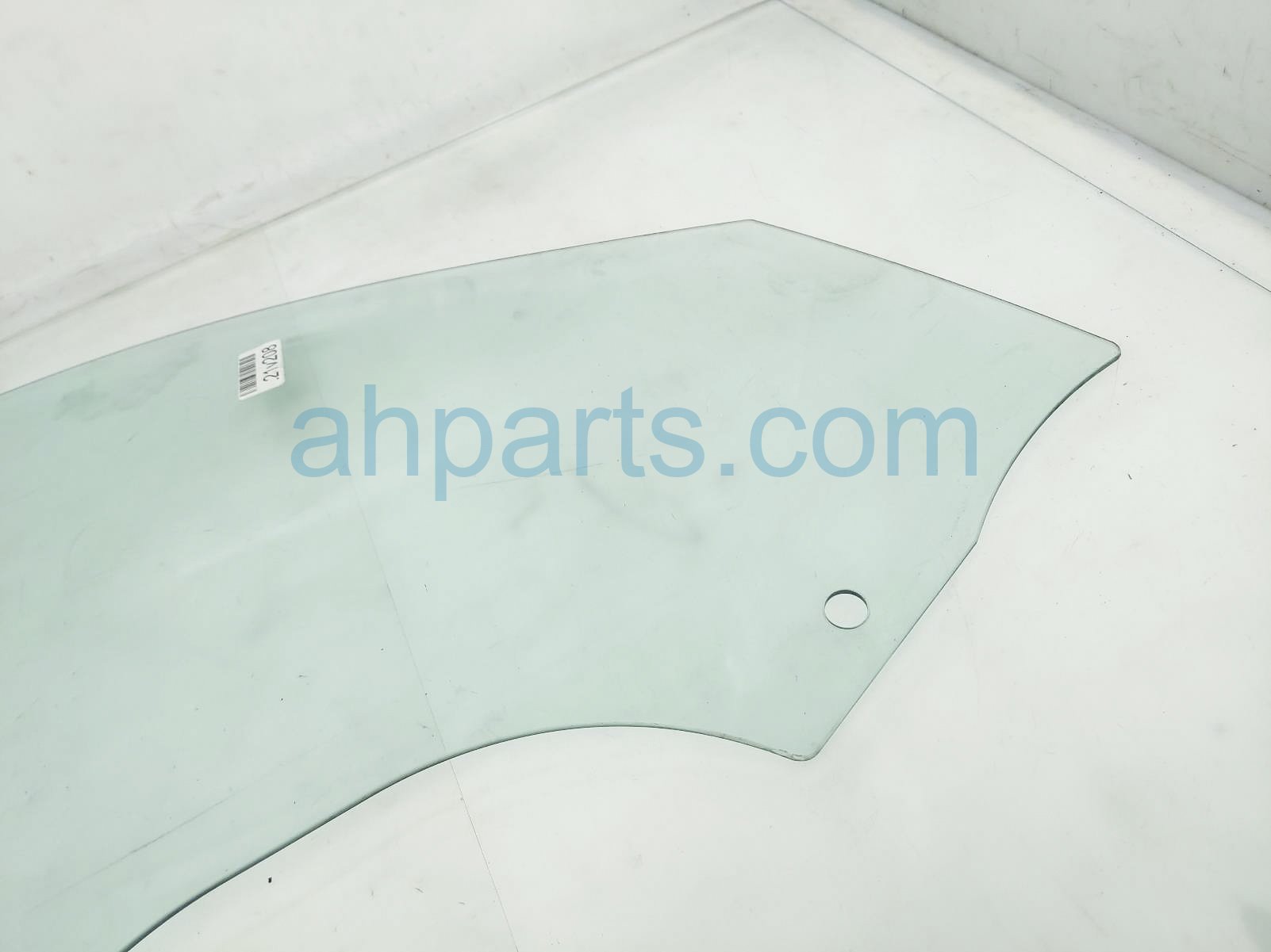 $60 BMW FR/RH DOOR GLASS WINDOW $60 BMW FR/RH DOOR GLASS WINDOW