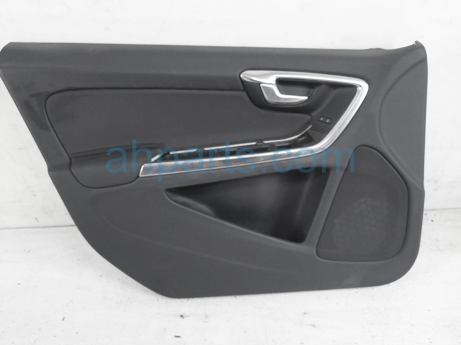 $49 Volvo FR/LH INSIDE DOOR TRIM PANEL - BLACK $49 Volvo FR/LH INSIDE DOOR TRIM PANEL - BLACK