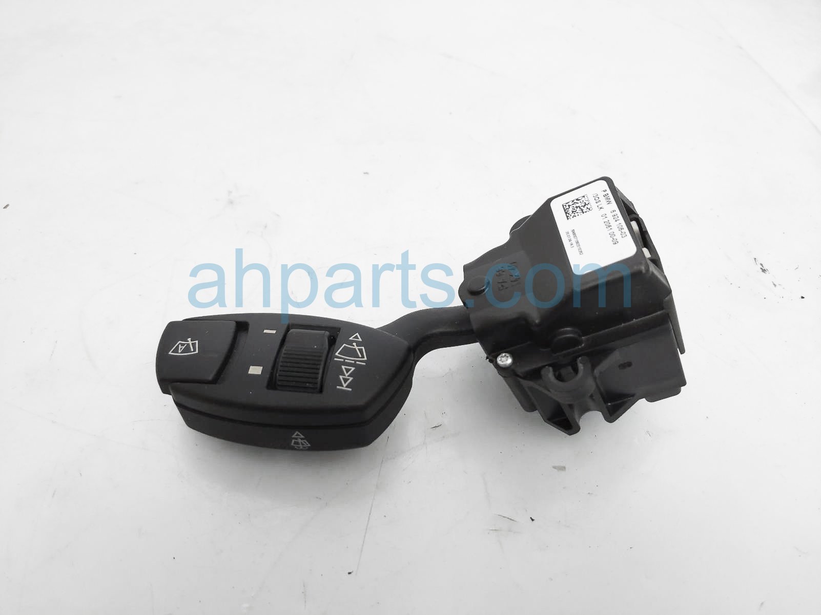 $30 BMW WINDSHIELD WIPER COLUMN SWITCH $30 BMW WINDSHIELD WIPER COLUMN SWITCH
