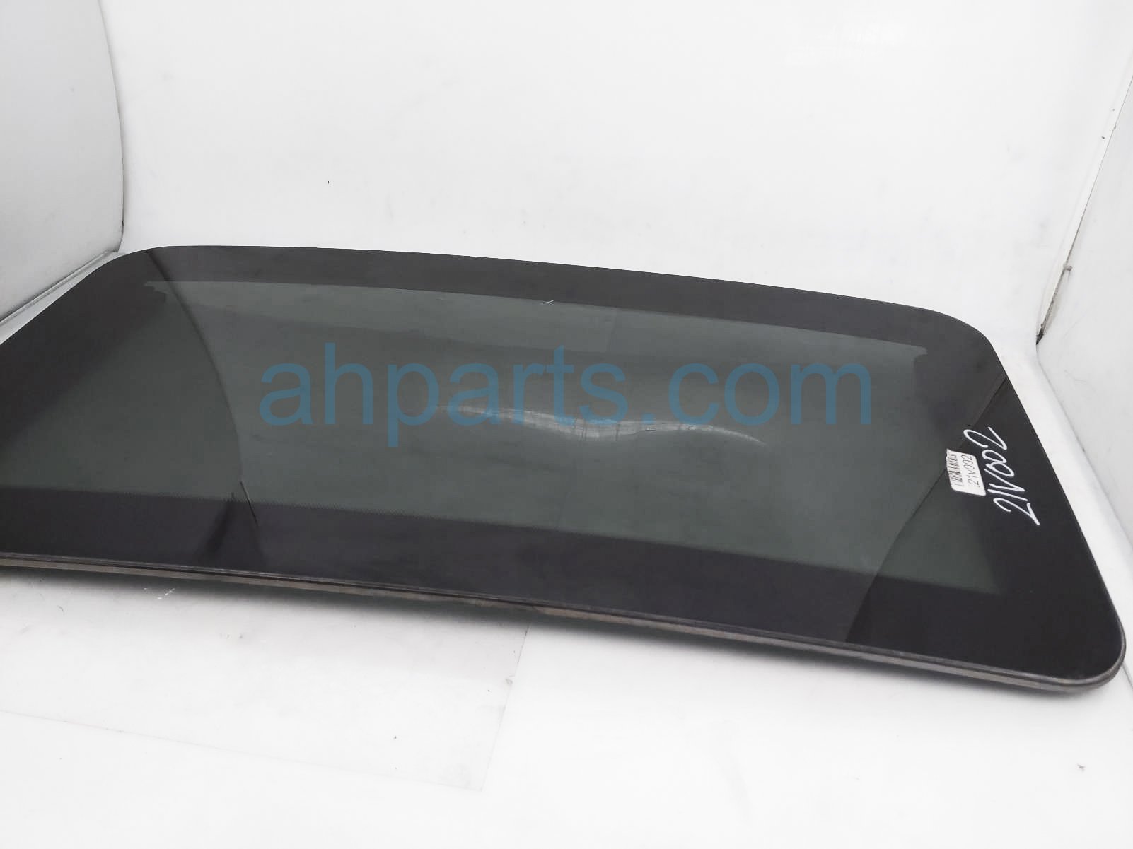 $90 BMW SUNROOF GLASS WINDOW $90 BMW SUNROOF GLASS WINDOW