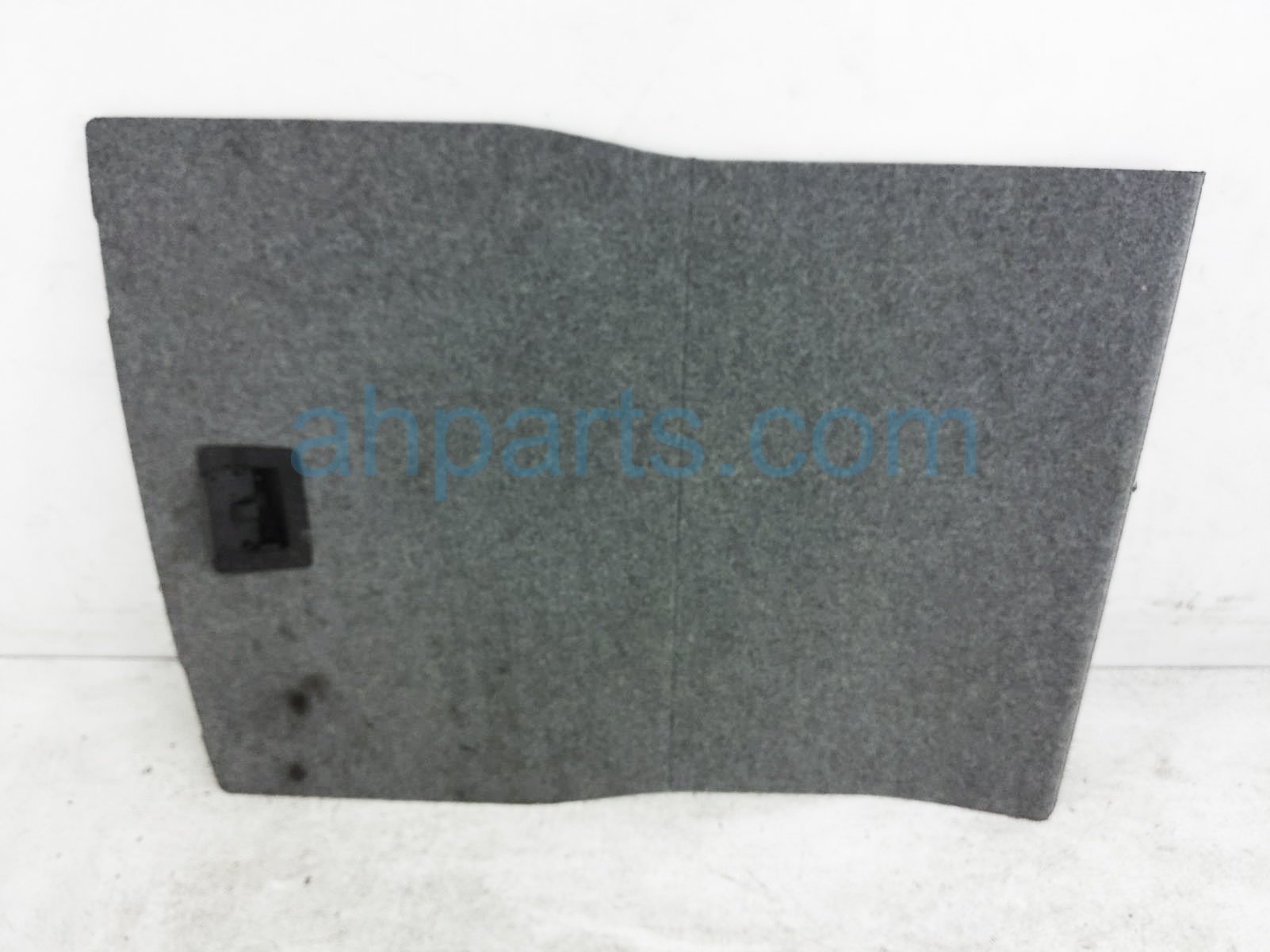 $30 BMW CARGO FLOOR COVER LID $30 BMW CARGO FLOOR COVER LID