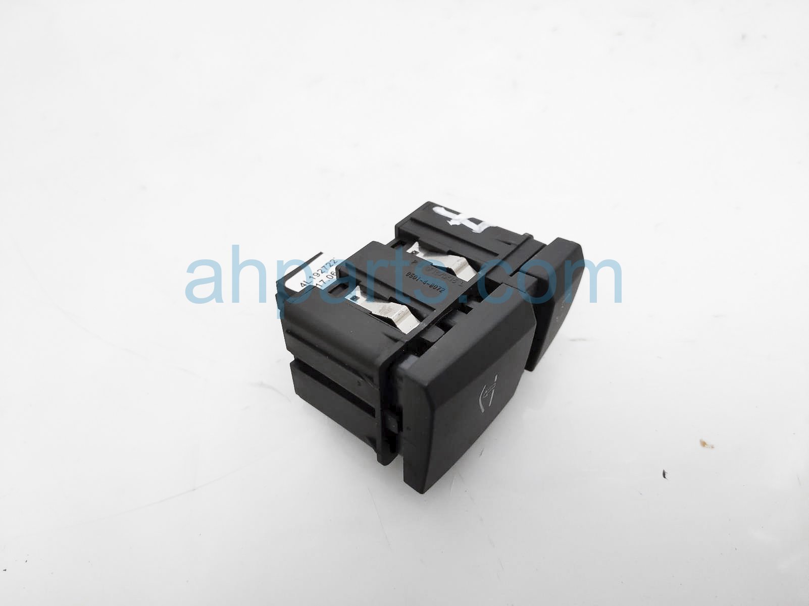 $22 Audi DASH DISPLAY/GLOVEBOX SWITCH ASSY