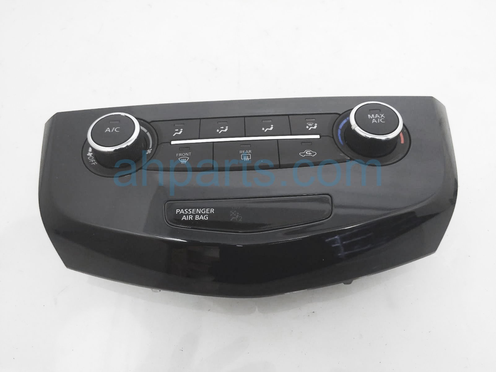 $45 Nissan HEATER/AC CONTROL(ON DASH)