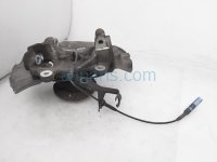 $100 BMW FR/RH SPINDLE KNUCKLE HUB $100 BMW FR/RH SPINDLE KNUCKLE HUB