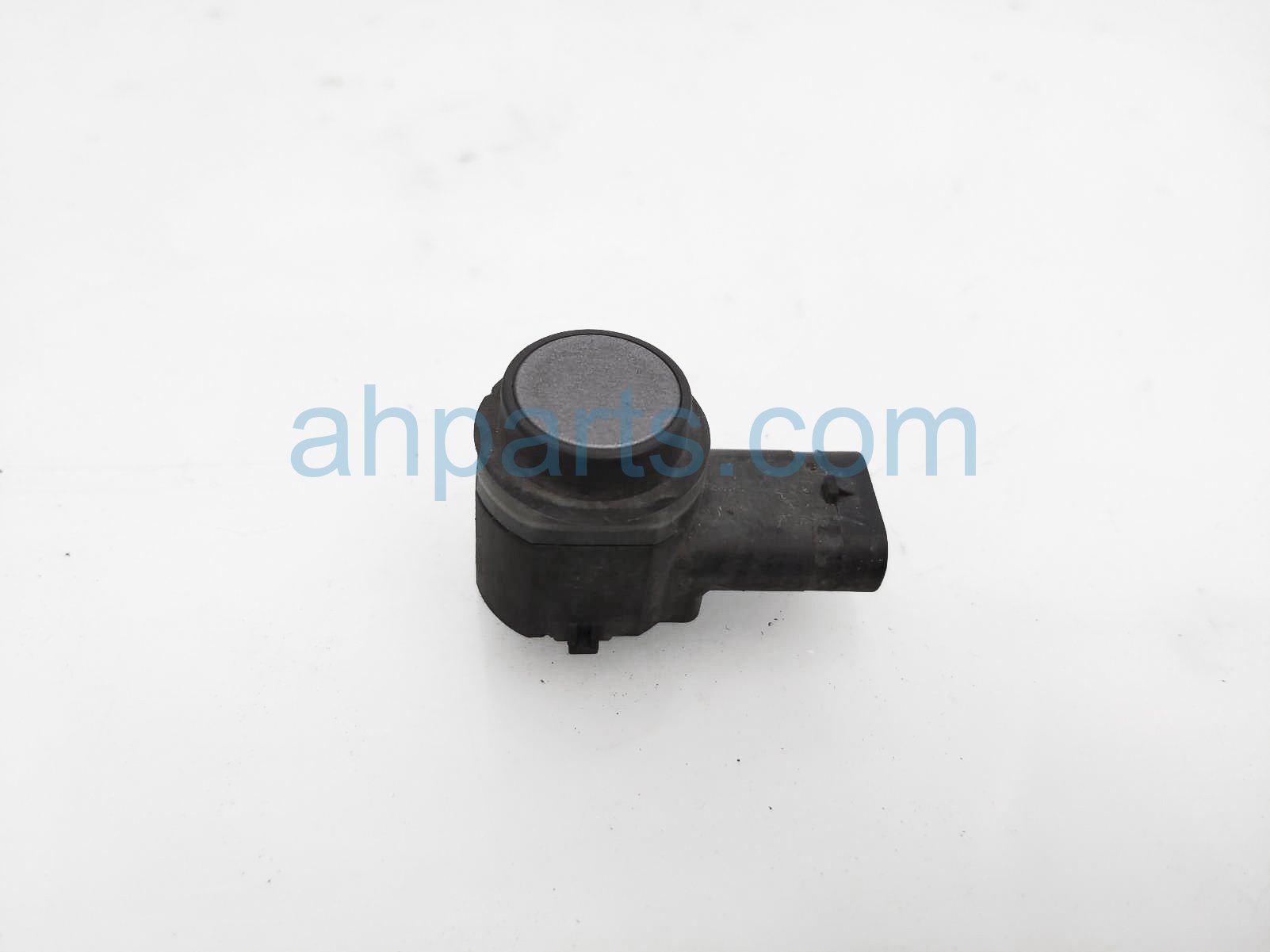 $20 Audi REAR SINGLE PARKING SENSOR - SILVER $20 Audi REAR SINGLE PARKING SENSOR - SILVER