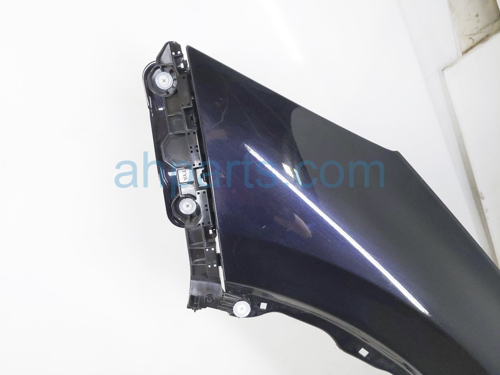 Sold 2022 Acura MDX Front Driver Fender - Purple - Pb92p 60260-TYA