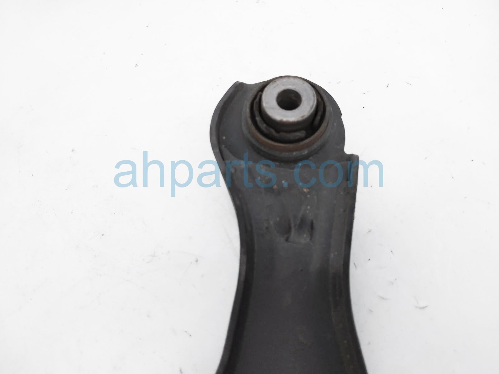 Sold 2019 Honda Civic Rear Passenger Upper Control Arm 52510-TBA-A01,