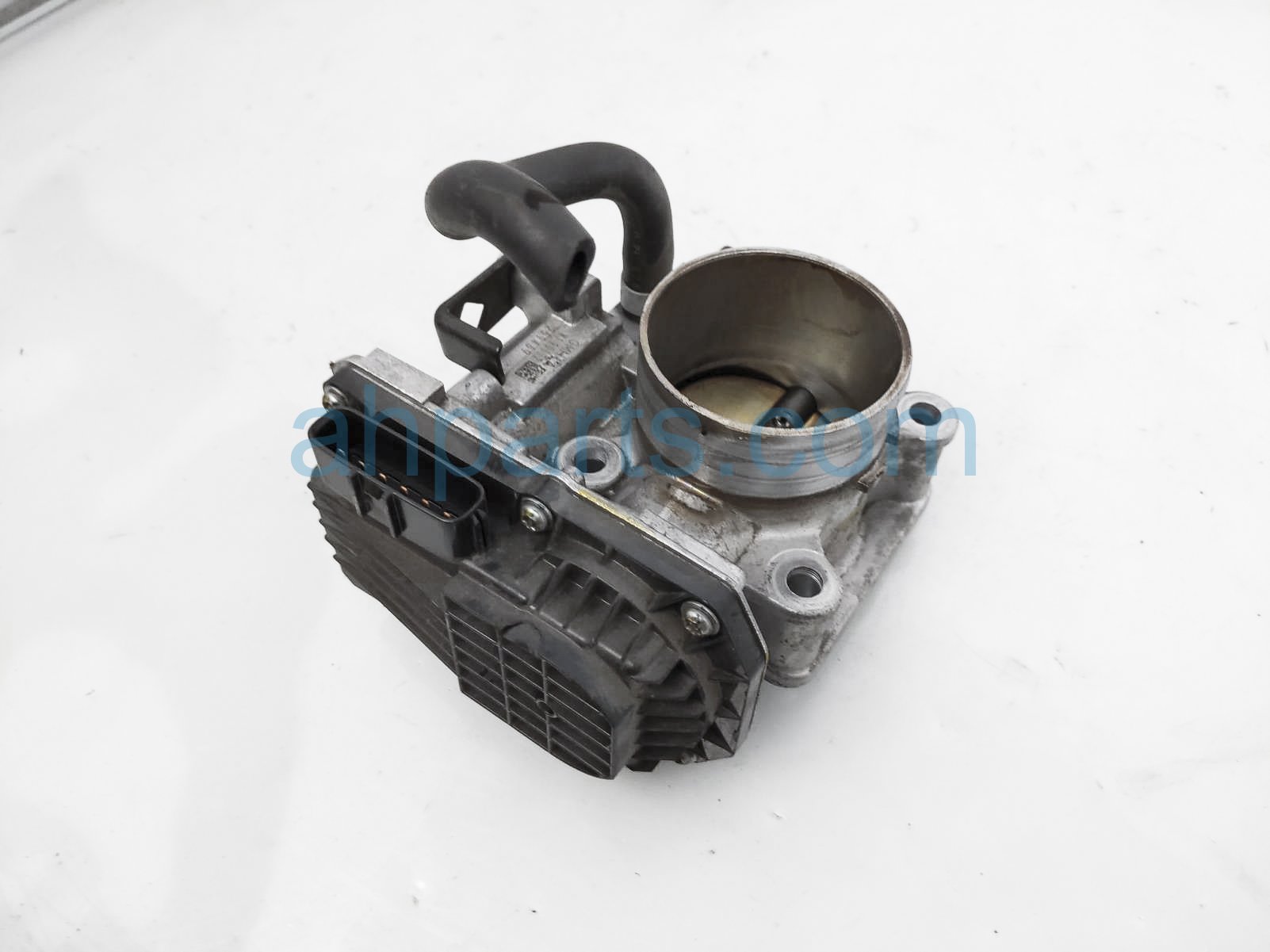 $60 Honda THROTTLE BODY 2.0 AT $60 Honda THROTTLE BODY 2.0 AT