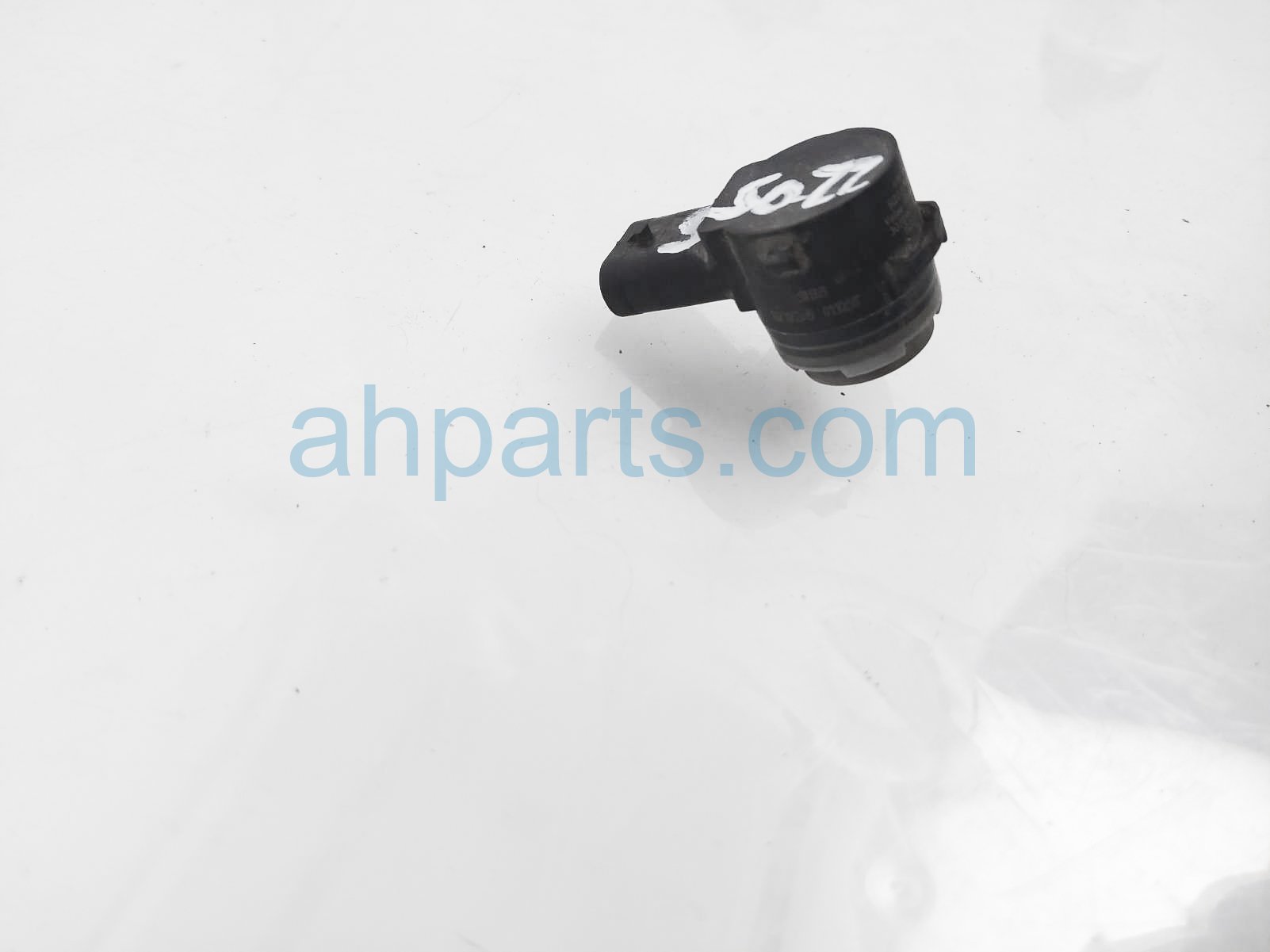 Sold 2016 Audi A3 Audi Front Parking Sensor 5Q0-919-275-B-GRU