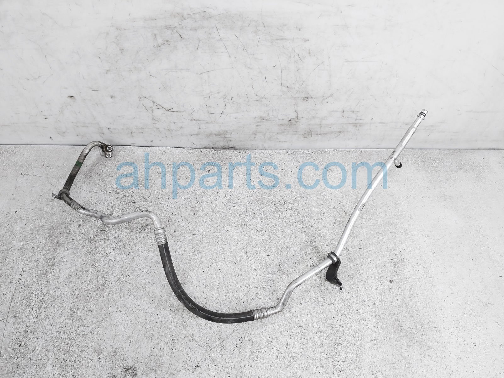 $49 Toyota A/C SUCTION PIPE HOUSE ASSY V6 $49 Toyota A/C SUCTION PIPE HOUSE ASSY V6
