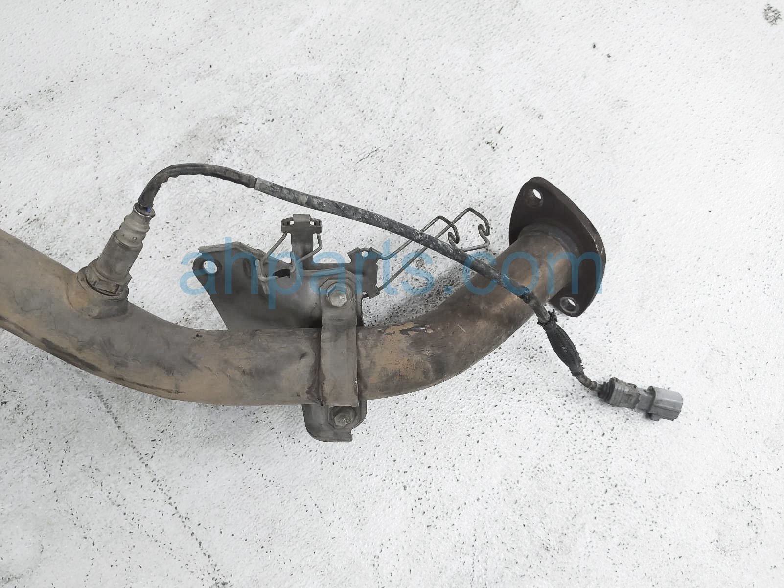 $20 Toyota FRONT PIPE OXYGEN SENSOR $20 Toyota FRONT PIPE OXYGEN SENSOR