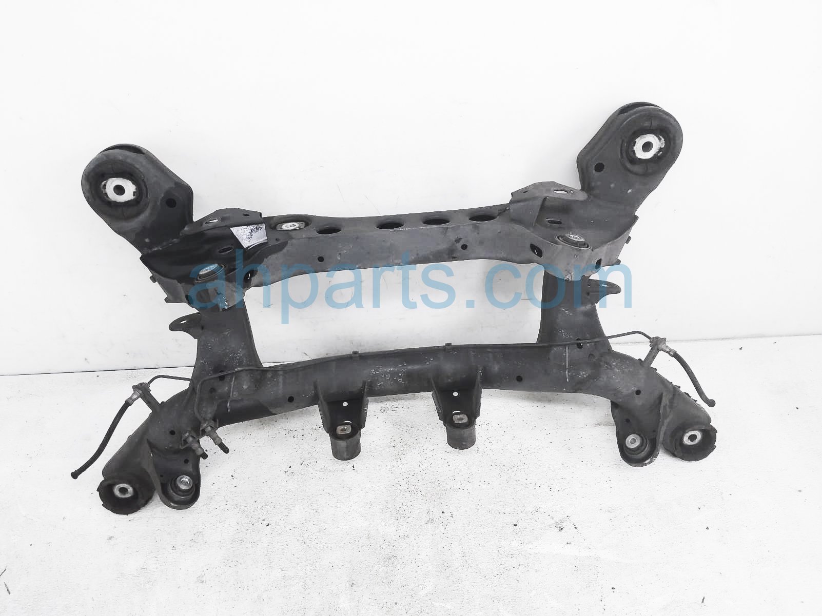 $129 BMW REAR SUB FRAME / CROSSMEMBER $129 BMW REAR SUB FRAME / CROSSMEMBER