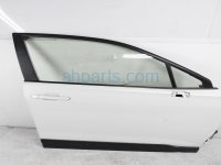 $900 Subaru FR/RH DOOR - WHITE - NO MIRROR/TRIM