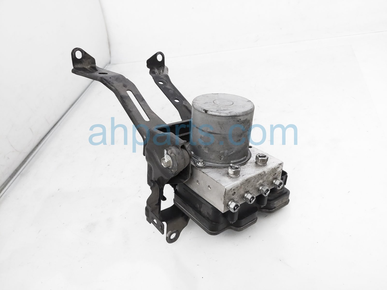 $99 Subaru ABS/VSA PUMP/MODULATOR $99 Subaru ABS/VSA PUMP/MODULATOR