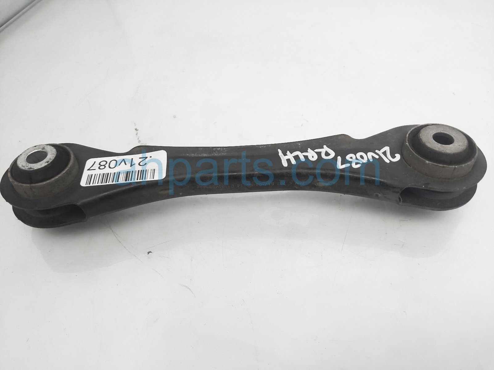 $20 BMW RR/LH FORWARD UPPER CONTROL ARM $20 BMW RR/LH FORWARD UPPER CONTROL ARM