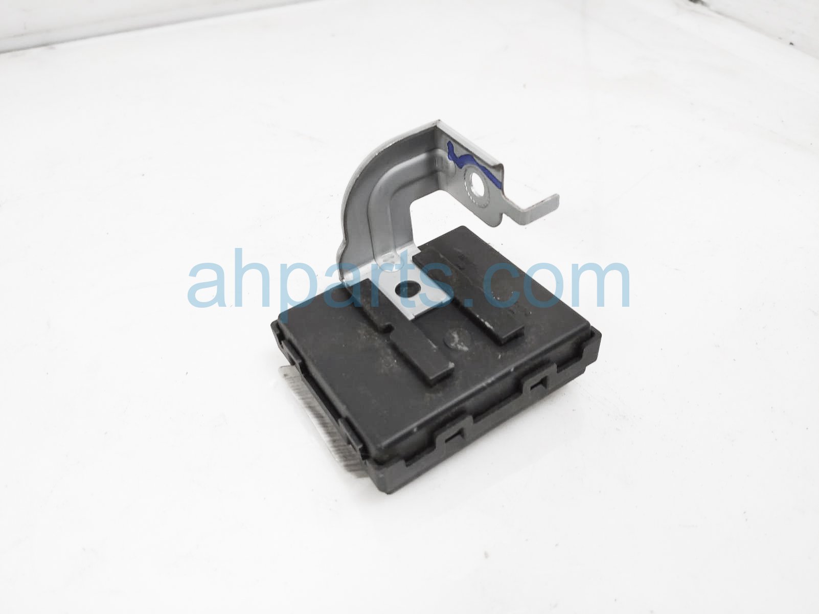 $40 Kia TPMS CONTROL MODULE UNIT $40 Kia TPMS CONTROL MODULE UNIT